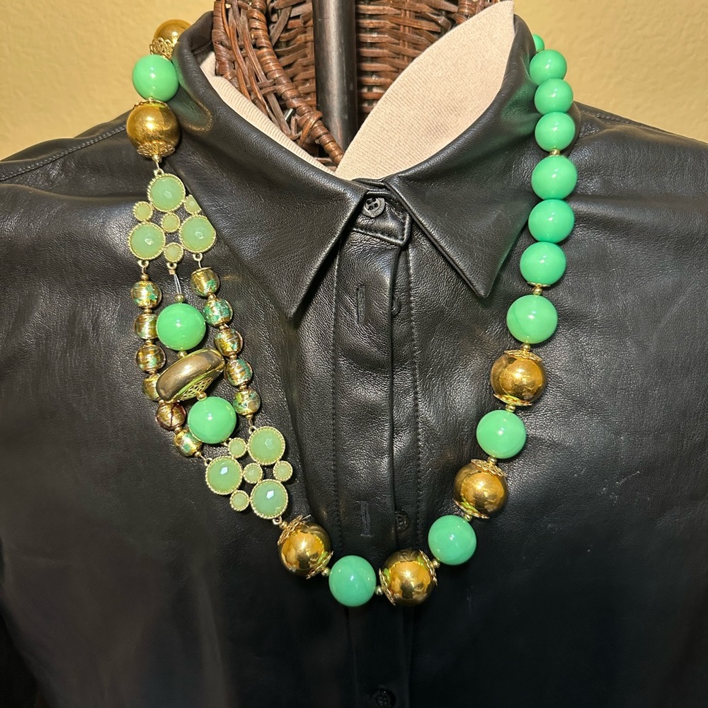 Handcrafted Asymmetrical Necklace “Evergreen Spark” – Green & Silver Beads